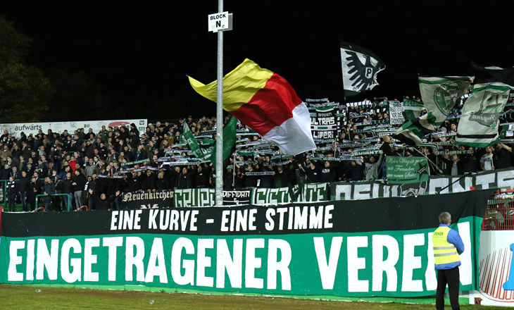 Video: Preußen-Ultras nach neun Jahren wieder vereint ...