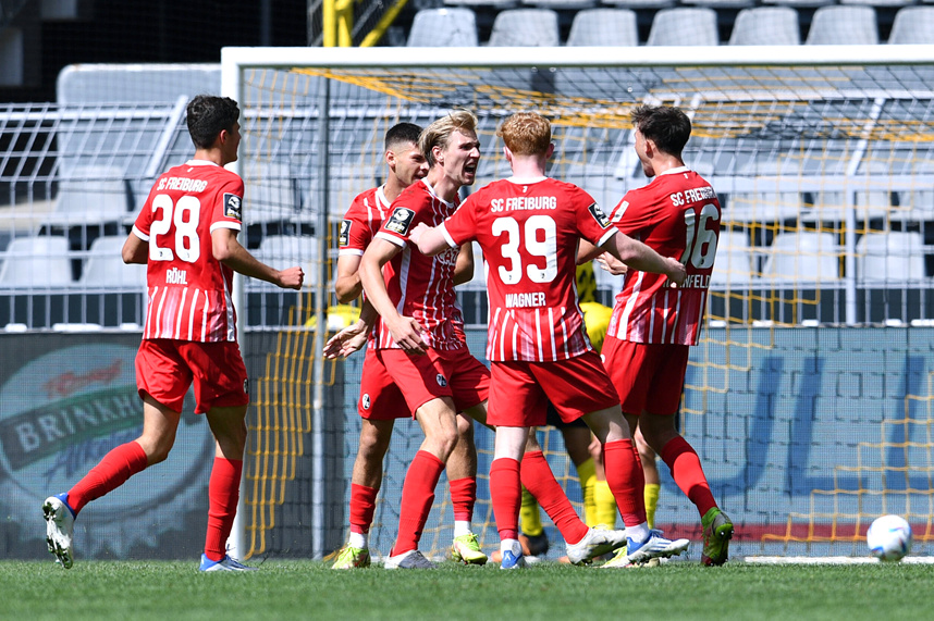 Dank Vermeij-Doppelpack: Freiburg II Besiegt Die U23 Des BVB – Liga3 ...