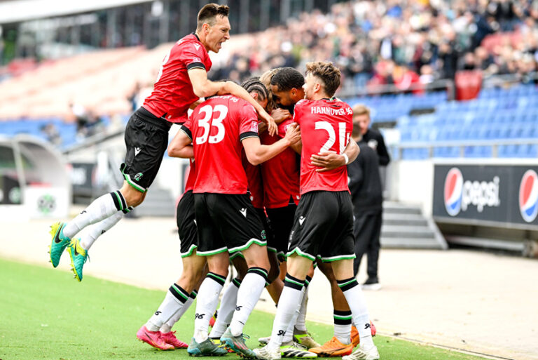 Hannover 96 II Ein Aufstieg unter fragwürdigen Umständen